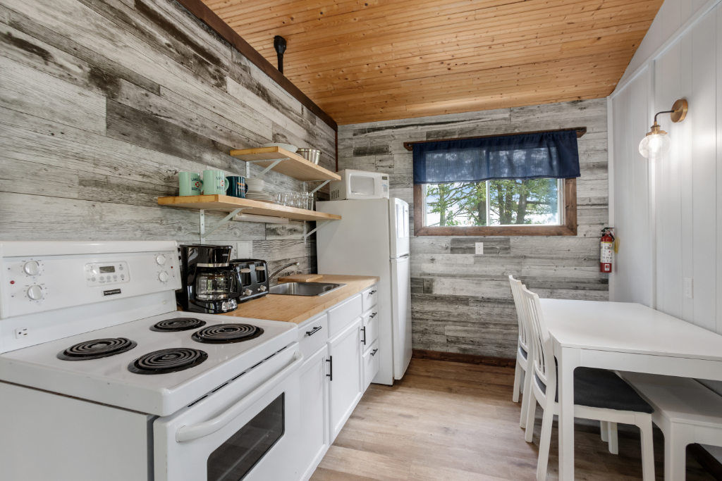 Bass Trail - Cabin #9