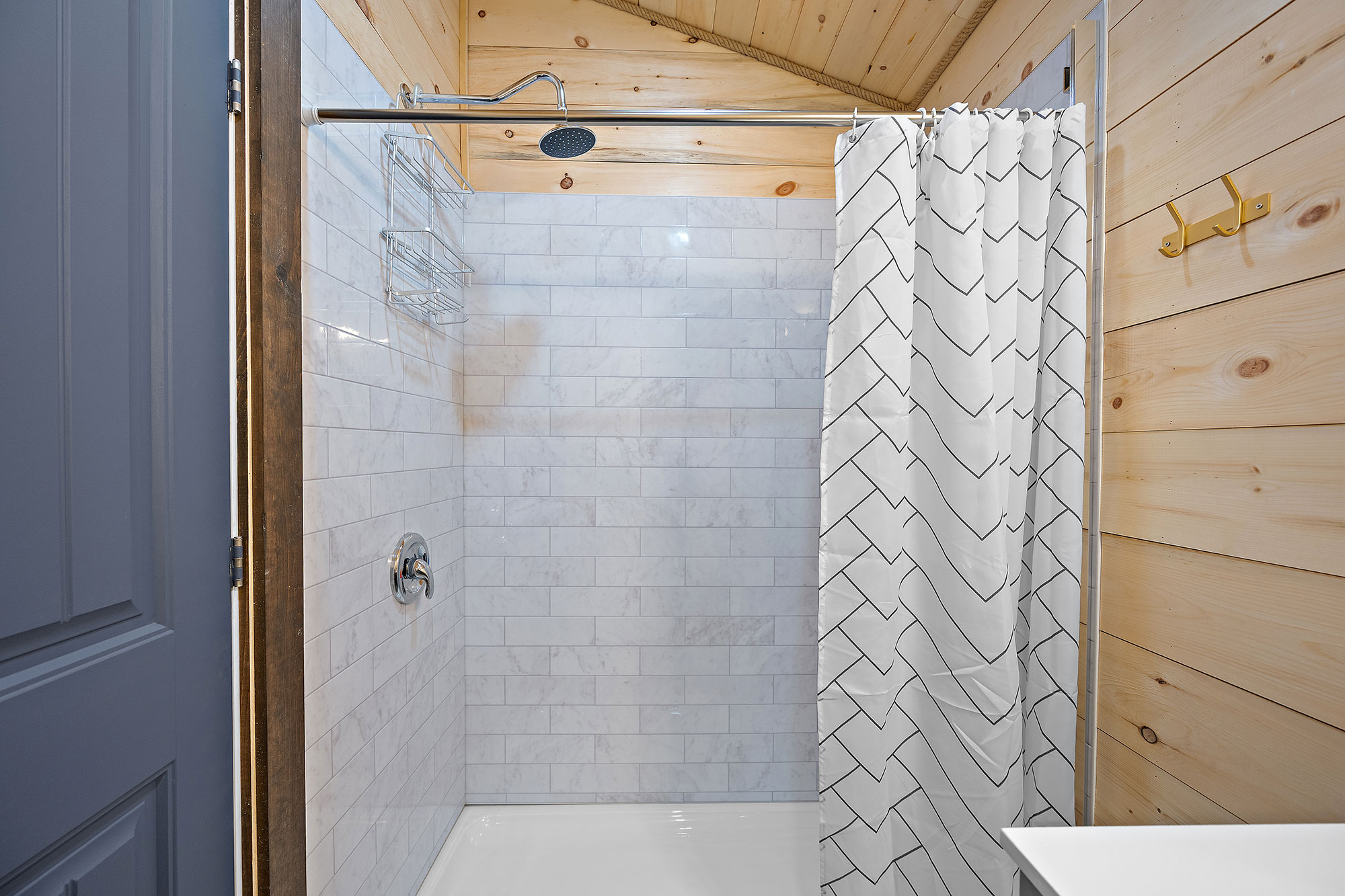 Canoe Cove - Cabin #11