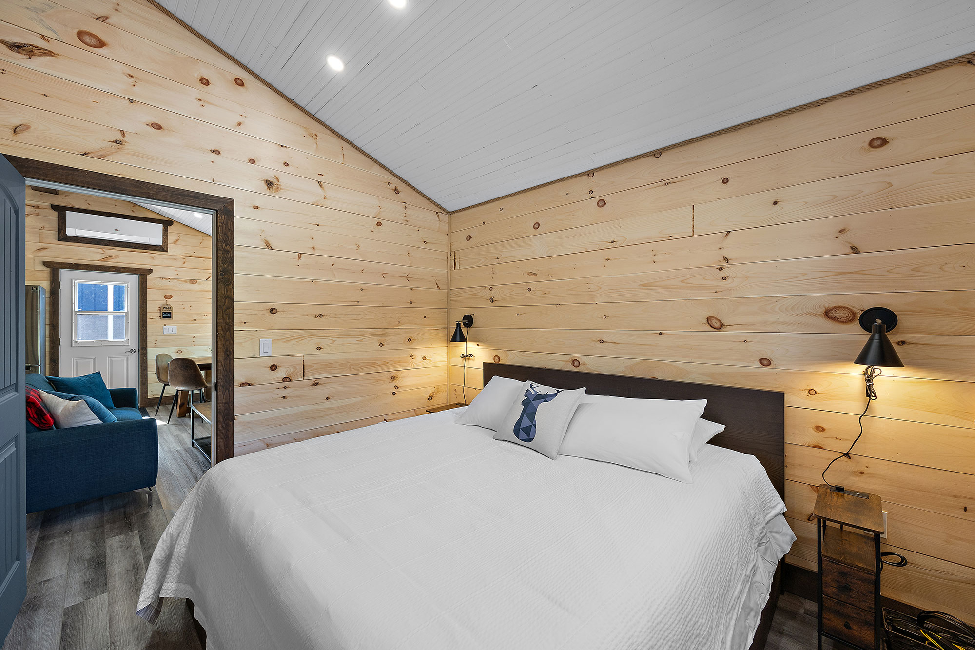 Canoe Cove - Cabin #11